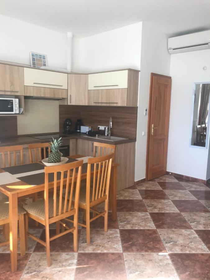 Bremi Apartman Fonyódliget Exteriör bild